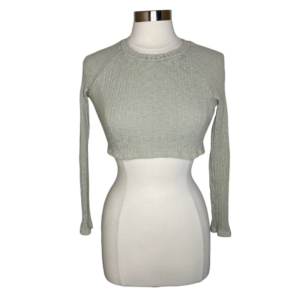 Urban Outfitters Robin Ribbed Raglan Crop Top Long Sleeve Women's Medium‎
